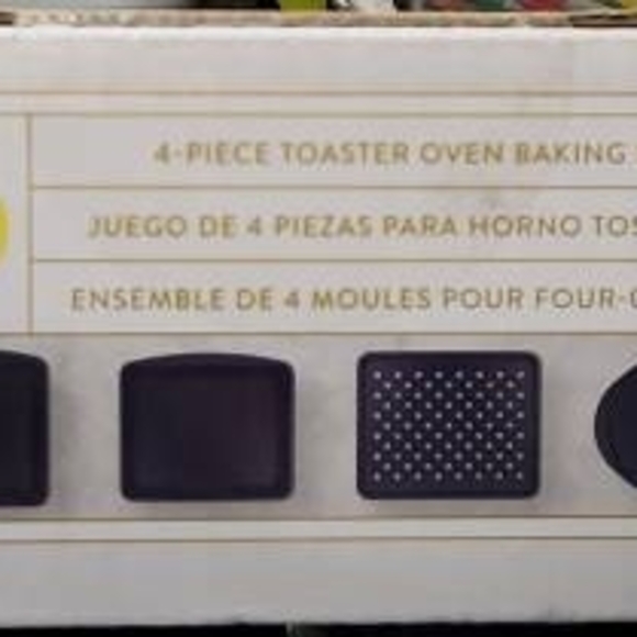 Wilton Navy Blue 4-Piece Toaster Oven Baking Set - Picture 2 of 9